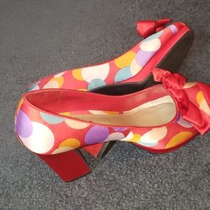 Ann Marino satin bow 👠 heels.